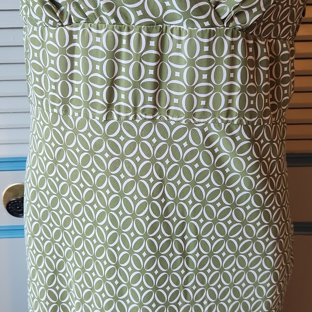 Connected Apparel Green Geometric Print Dress - Picture 4 of 13
